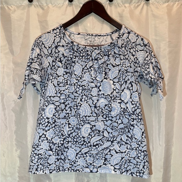 Talbots Petites Floral Top Pima Cotton Navy/Blue Short Sleeve Blouse - Size P - Picture 1 of 8